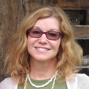 Meet your Posher, Lori